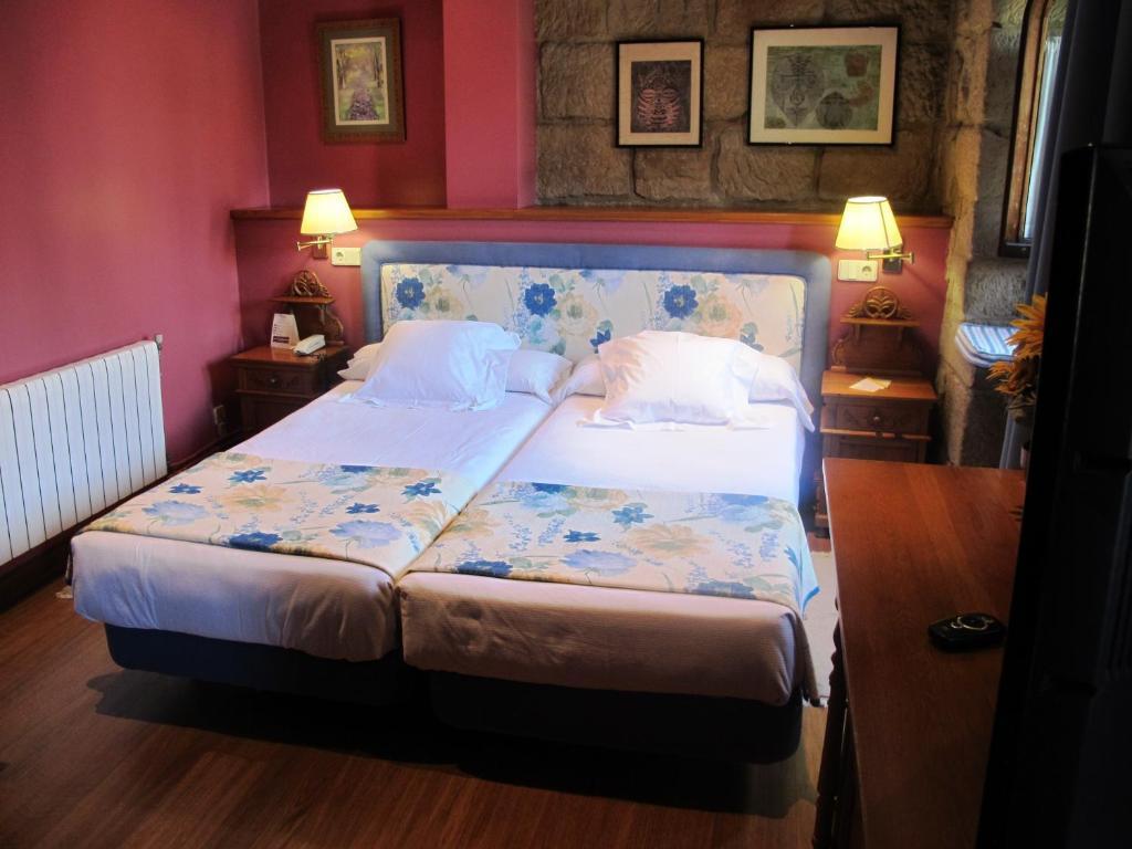 Hotel Palacio Obispo Hondarribia Bilik gambar